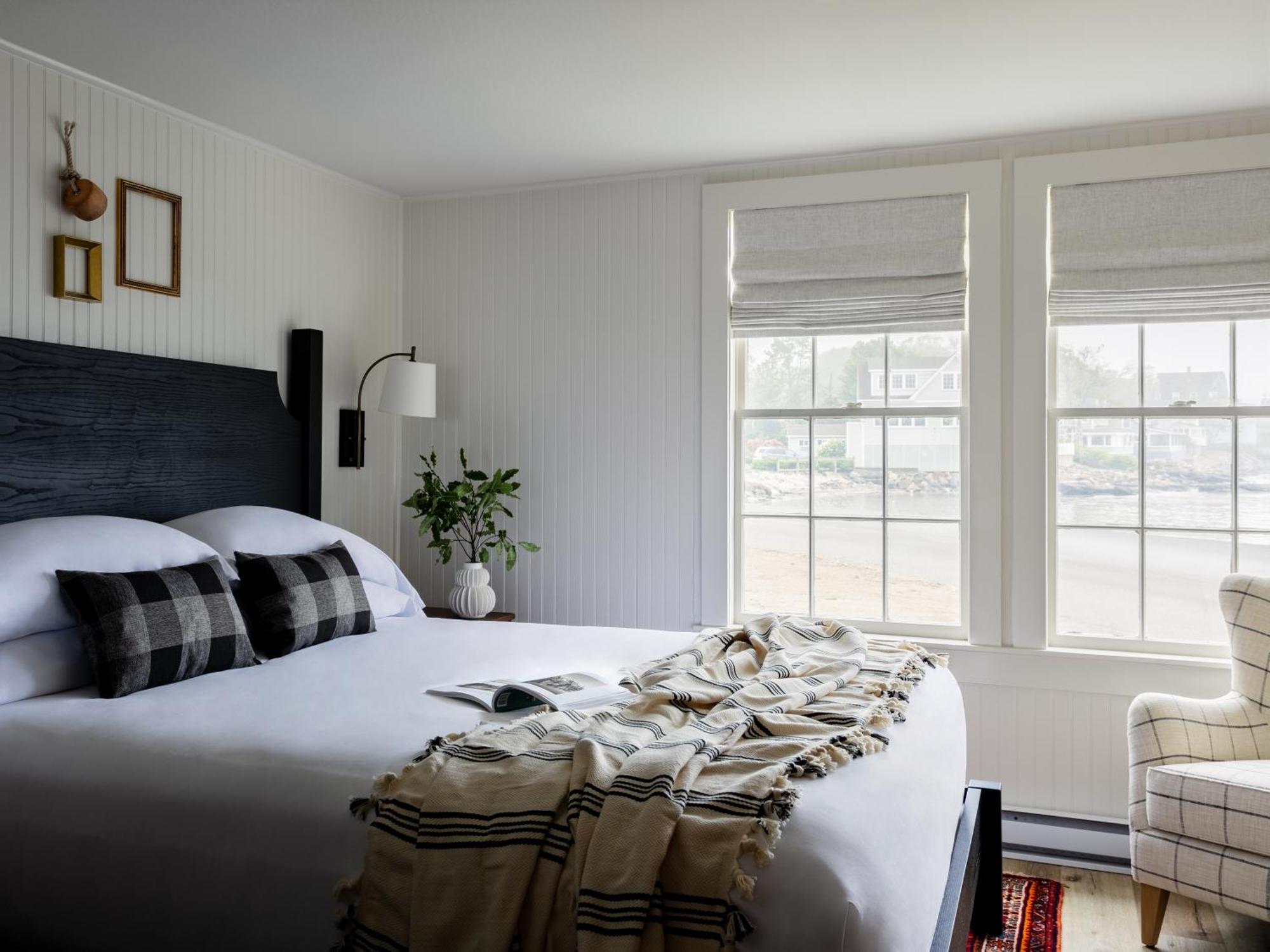 Bluebird Ocean Point Inn Ngoại thất bức ảnh